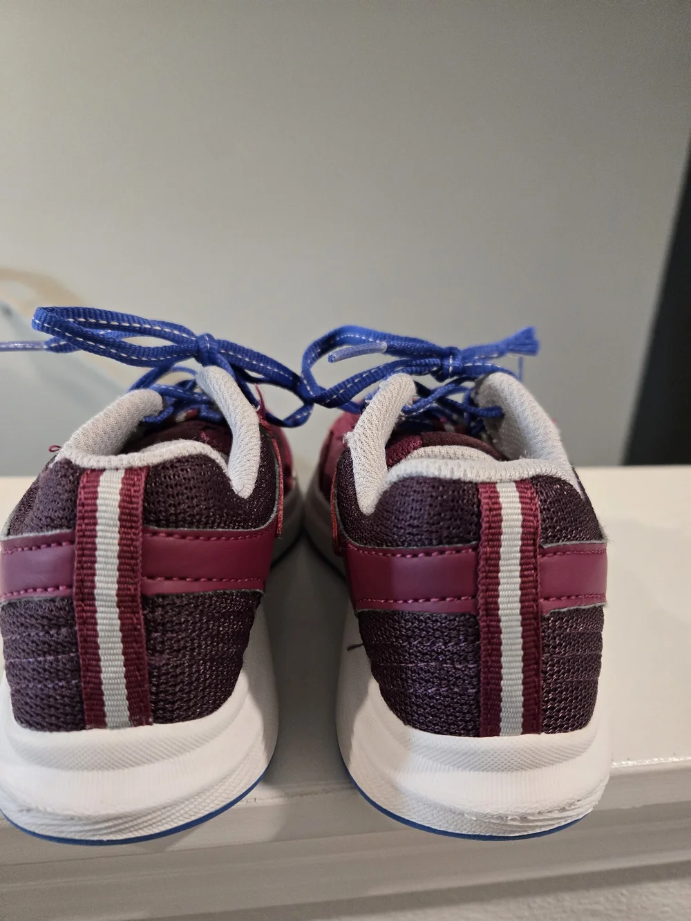 Saucony Kids Purple and Blue Athletic Sneakers Size 12